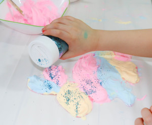 Hoppy Easter! Shaving Cream Bunny - Make Take & Teach